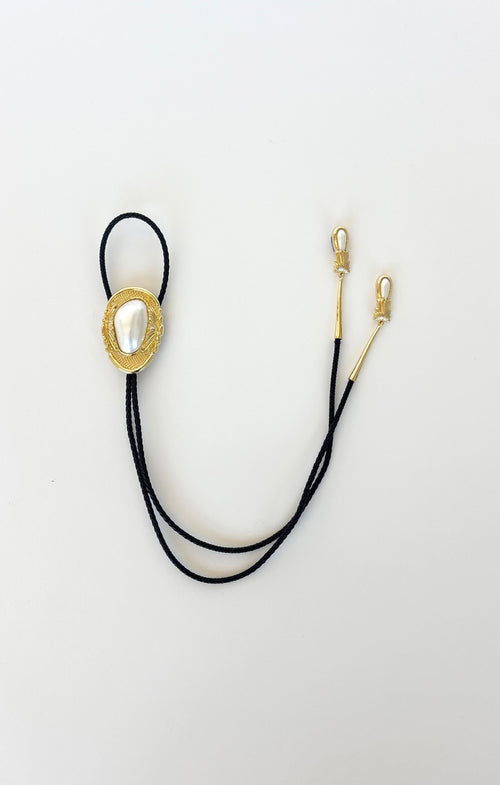 Viviette Vintage Bolo Tie Necklace in Black