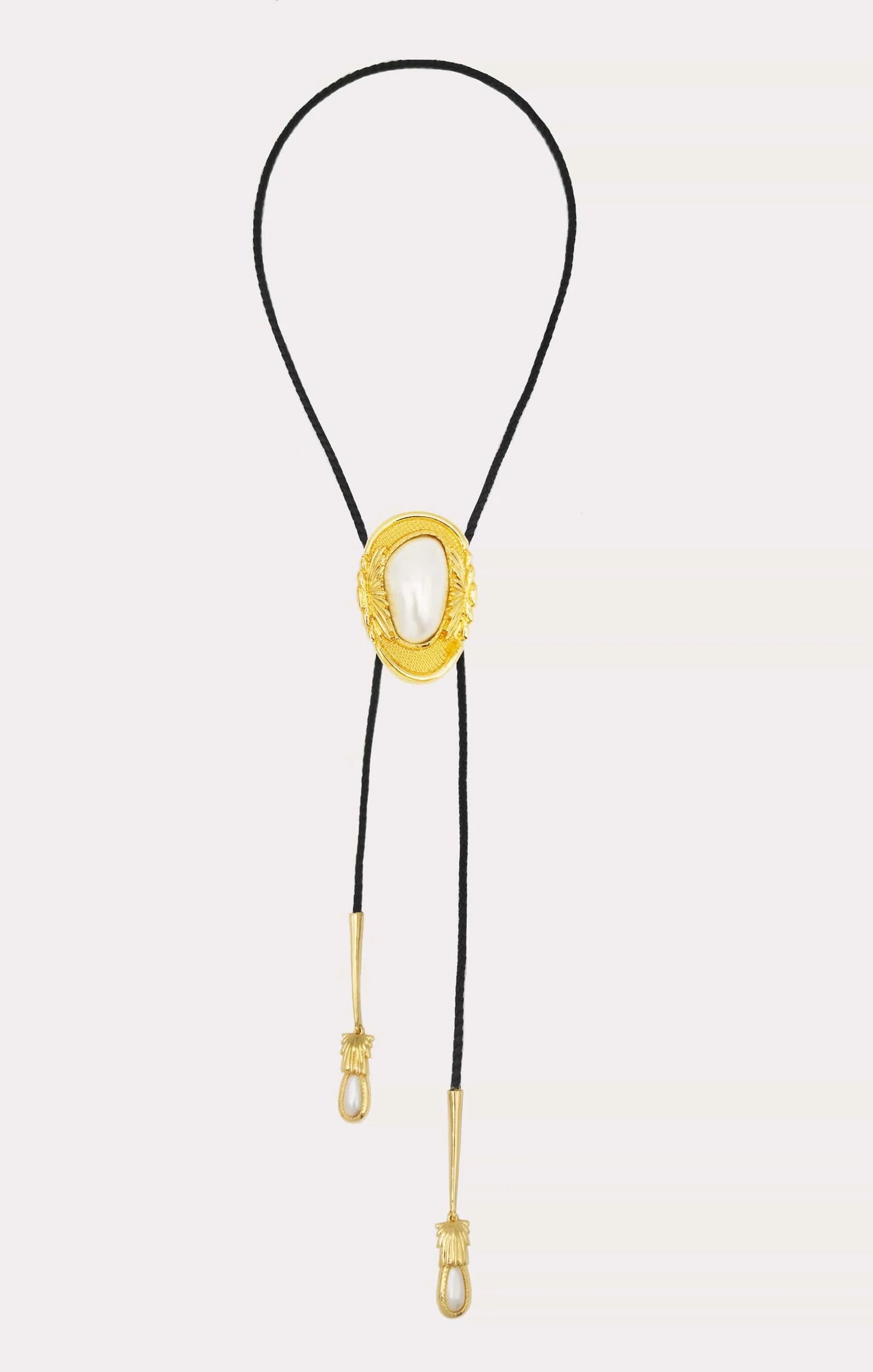 Viviette Vintage Bolo Tie Necklace in Black