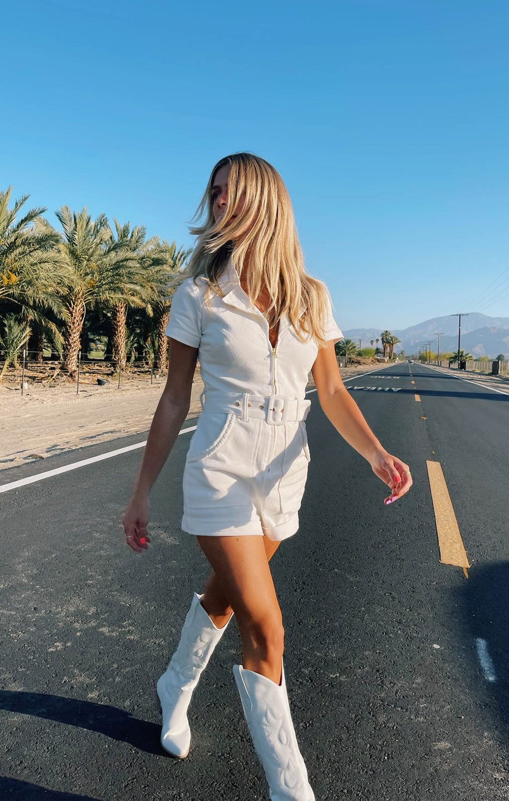 Viviette Vintage Romper in Pearly White